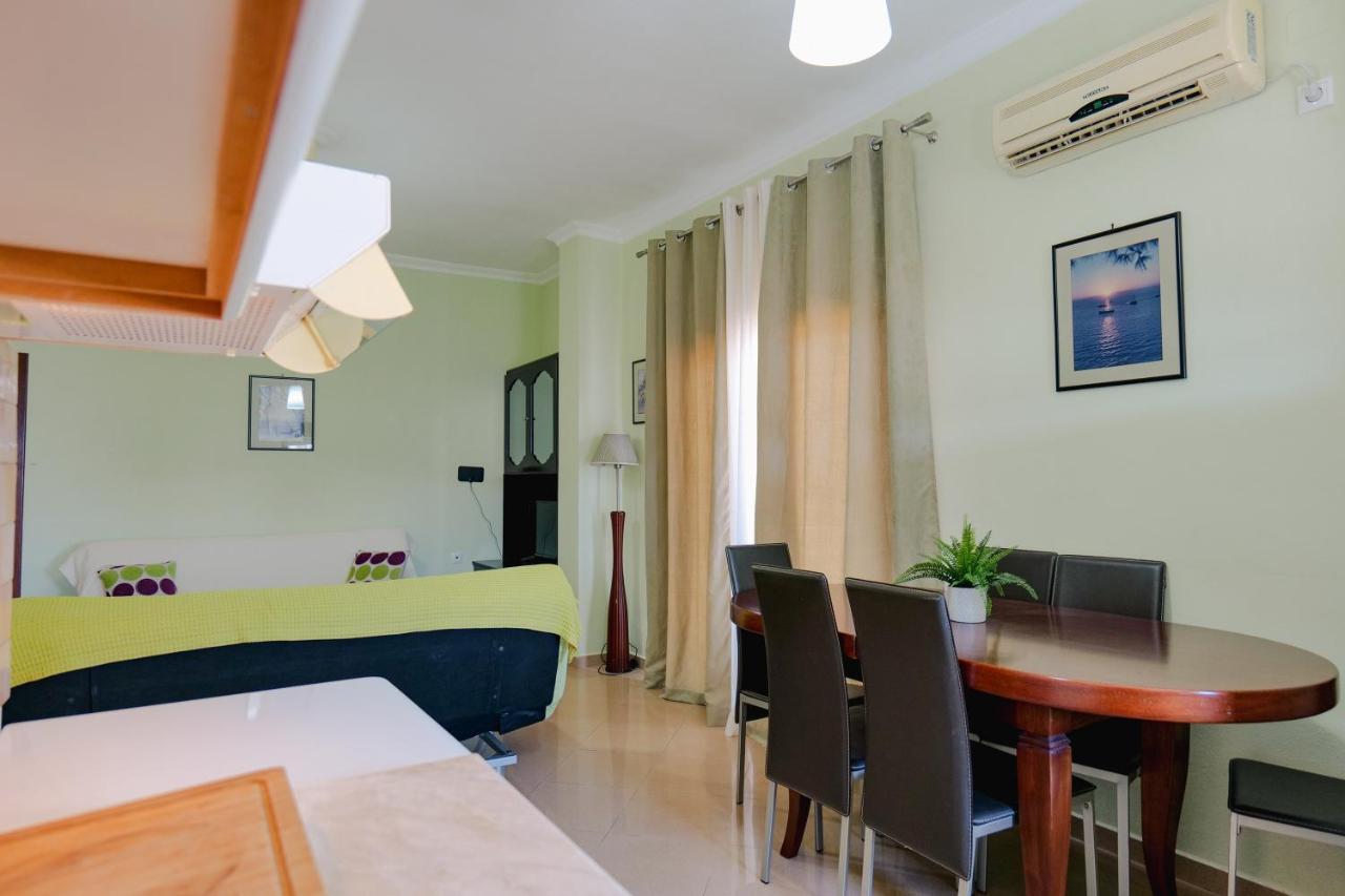 Malasi Apartments Ksamil Exterior photo